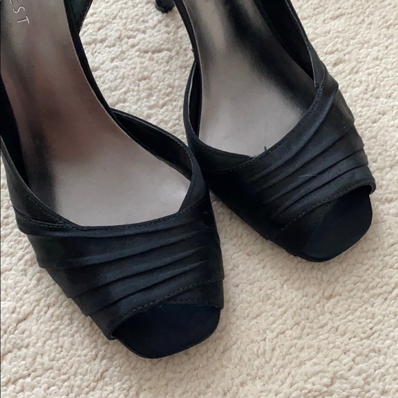 Nine West heels 👠 - Picture 2 of 7